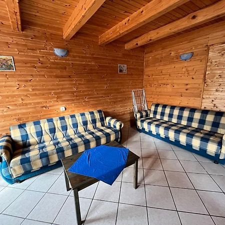 Almos Apartman Balatonfenyves Exterior foto